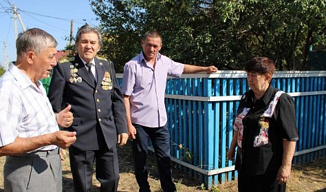 Надыр Ибрагимов провел прием в Пономаревском районе
